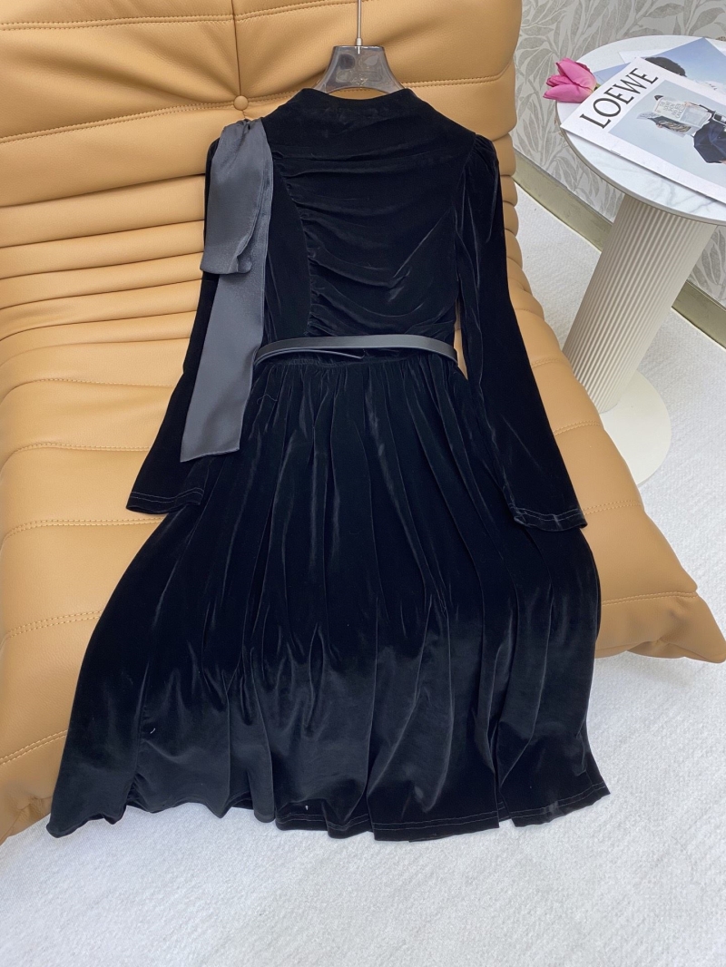 chr1st1an D10r dress